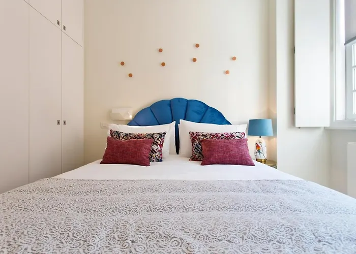 Boutique Rentals- Douro Ribeira Historical Center With Parking *